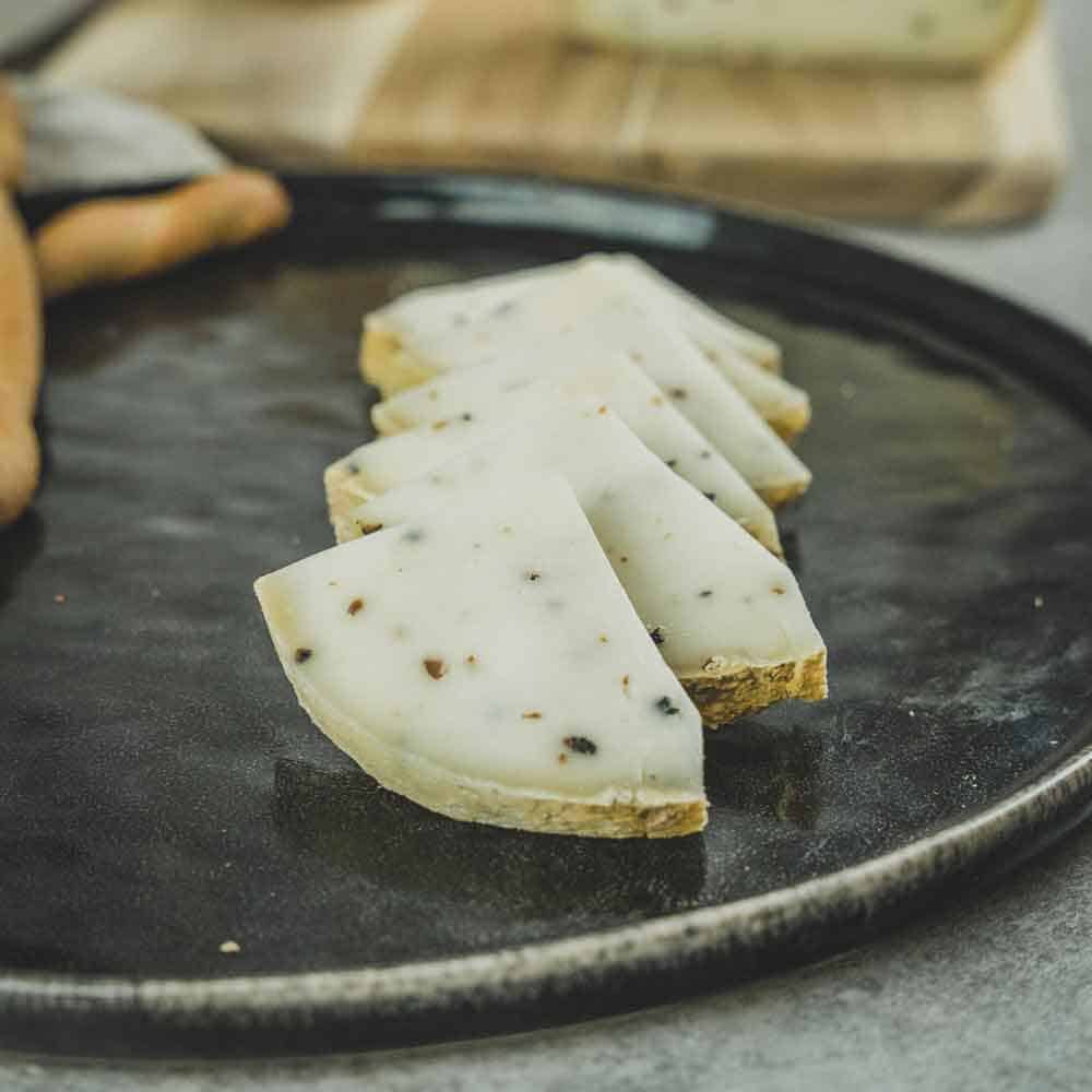 Fromage De Brebis À La Truffe D'été 1,2 % 500g