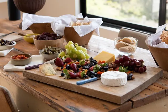 Comprendre les différents types de fromages à pâte dure
